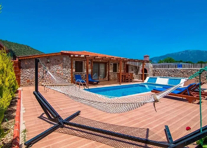 Secluded Private Pool & Jacuzzi In Kayakoey, Villa Fethiye